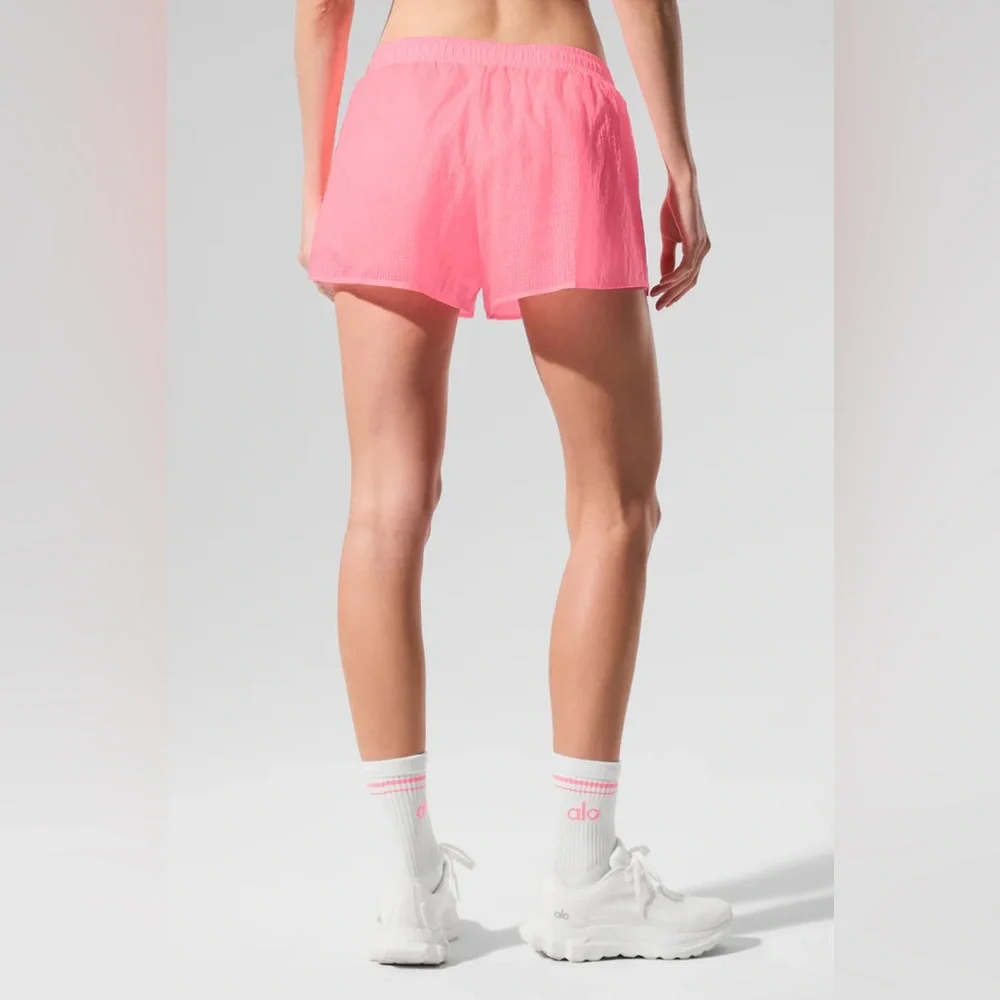 Alo Yoga Game Time Short NWT in Neon Bubblegum size Small and Medium